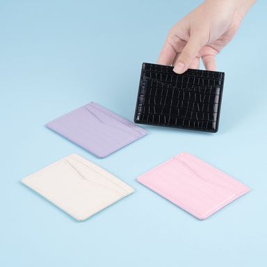 Tarjetero Tipo Piel Cocodrilo Glossy Serie Miniso Negro