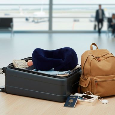 Almohada de Viaje para el Cuello Plegable y Gancho Azul Oscuro