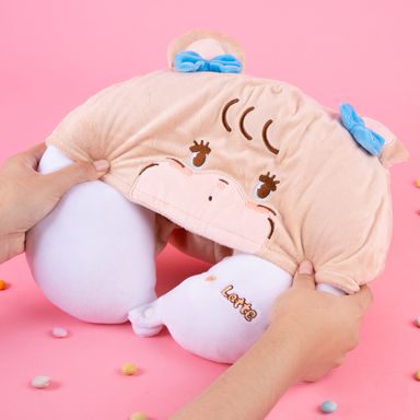 Almohada de Viaje para el Cuello con Capucha Serie Mikko Latte