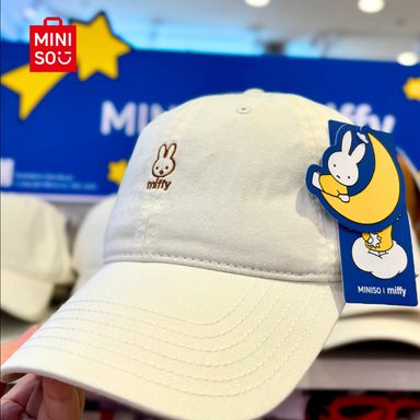 Gorra de Beisbol  Miffy Serie Miffy Blanco