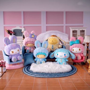 Figura Sorpresa Disfraz de Conejo Serie Sanrio