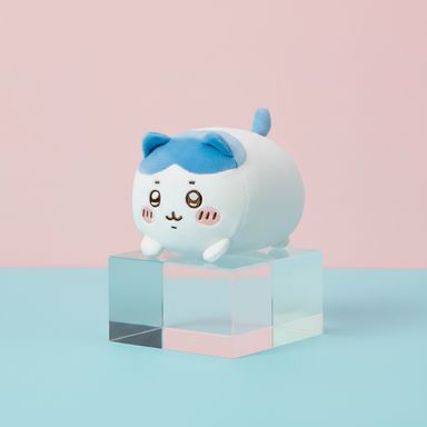Peluche Apilable Hachiware Serie Chiikawa Azul y Blanco